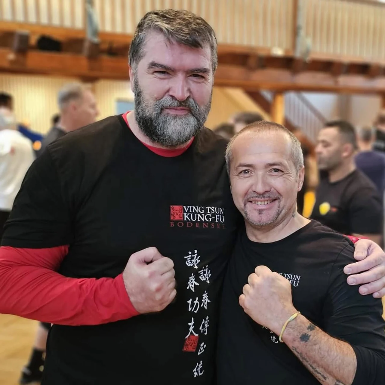 Sifu Luca Bomba con un maestro a un seminario
